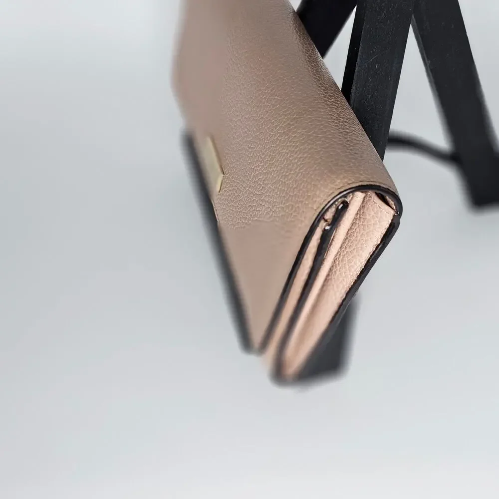 Furla EUC Classic Continental Wallet On Chain – Nude/Beige Pebble Leather